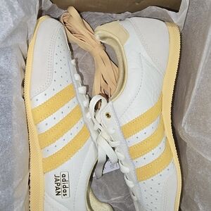 Adidas Japan 'Off White Orange Tint' IG2011 Women's Size 5.5 Brand New
